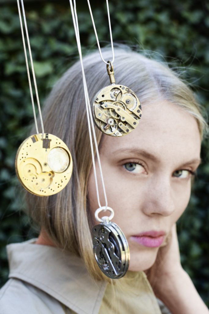 ATELIER SEVRIENS – handcrafted jewelry, made with sense of time
